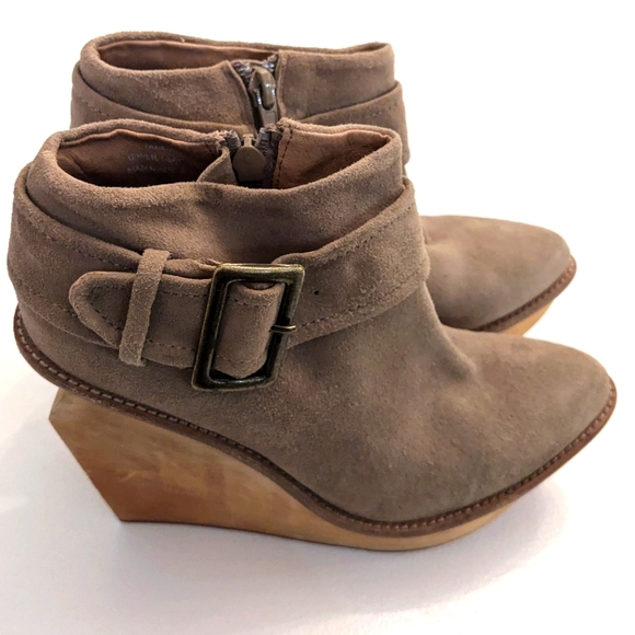 JEFFREY CAMPBELL Tasman Booties - Picture 3 of 7